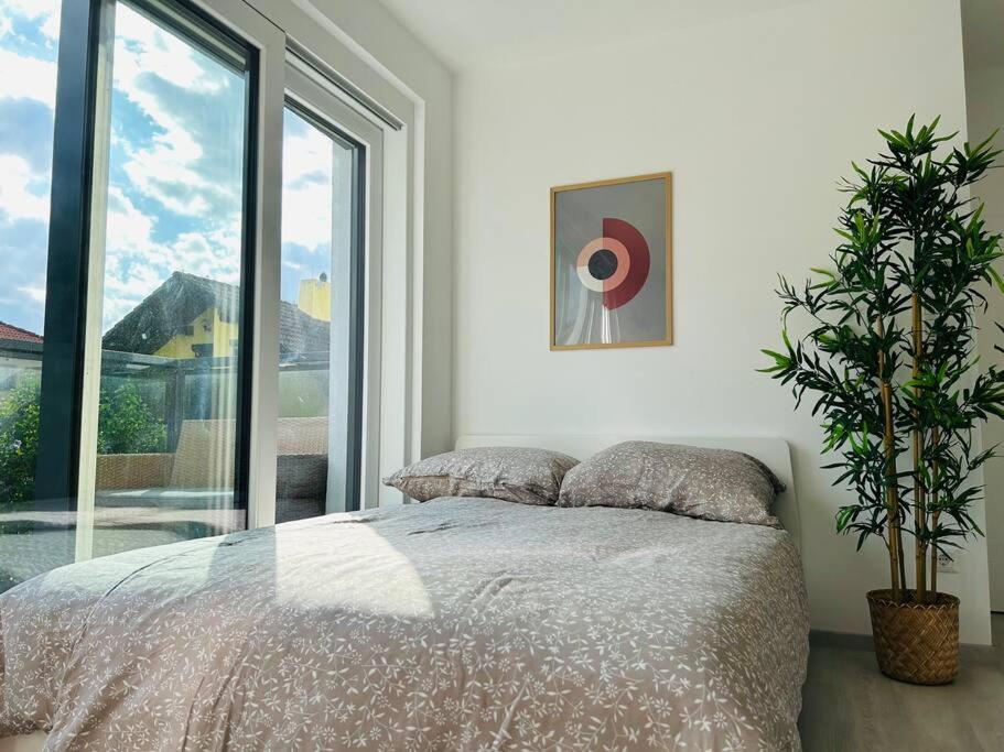 Sunny Modern Apartment With Balcony - Free Parking Wien Exterior foto